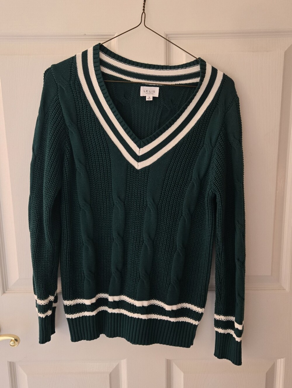 Le Lis Green V-neck Golf Sweater Small